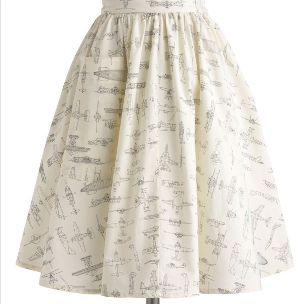 ModCloth On a Barrel Roll Skirt - sz L